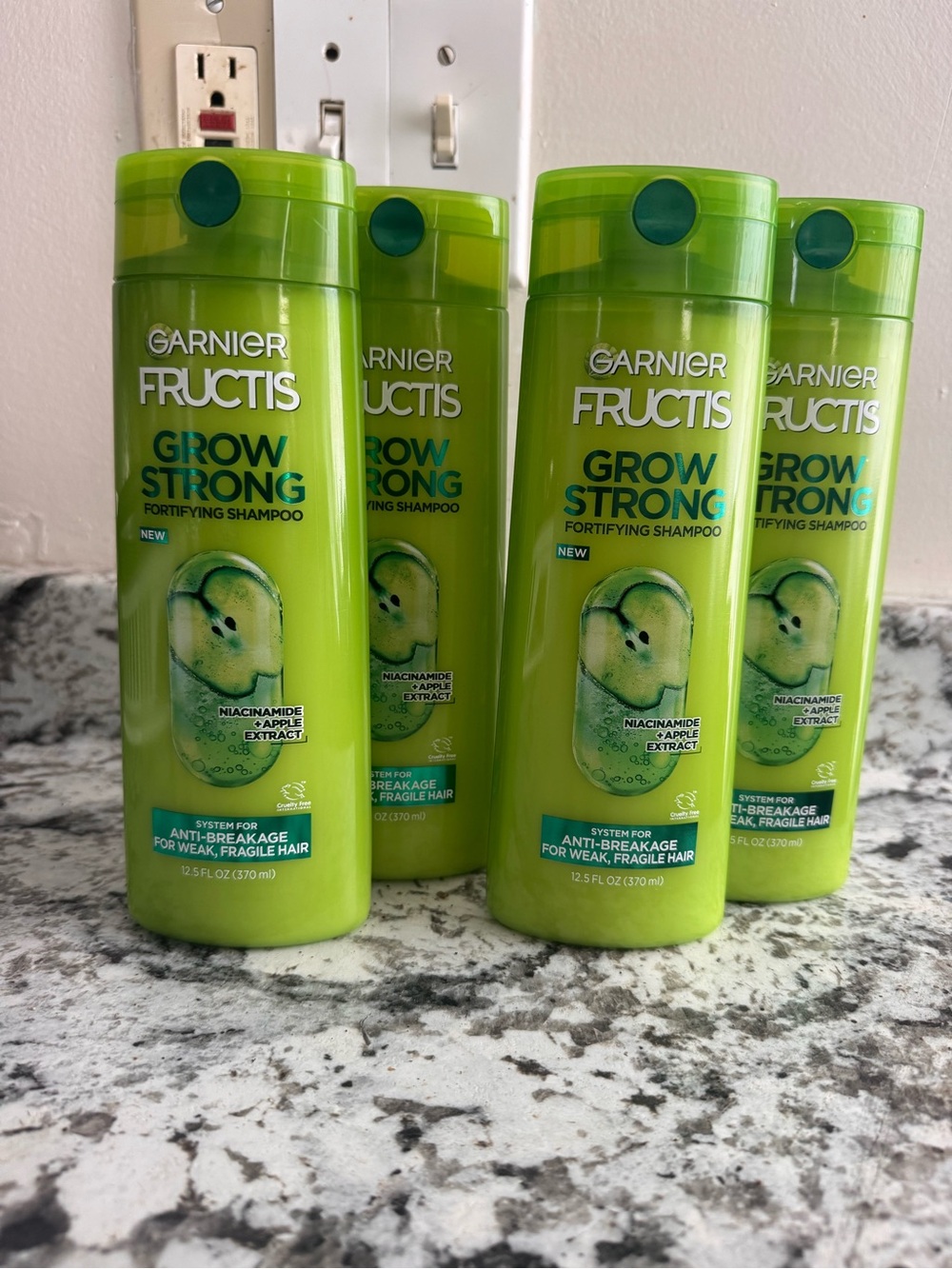 4 NEW Garnier Fructis Grow Strong Fortifying Shampoo 12.5 oz – $24